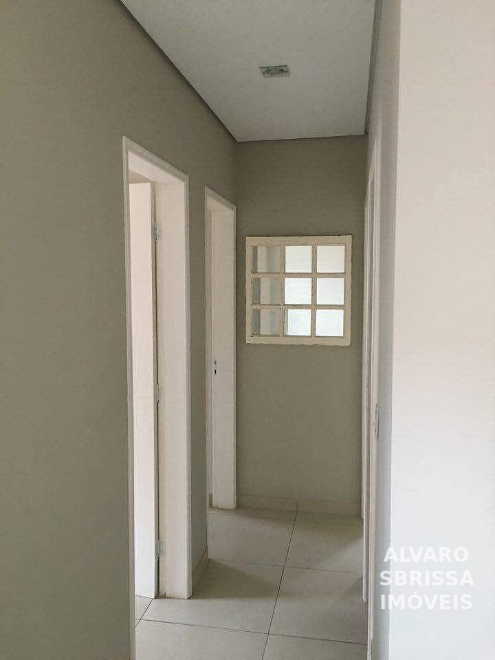 Apartamento à venda com 2 quartos, 70m² - Foto 7