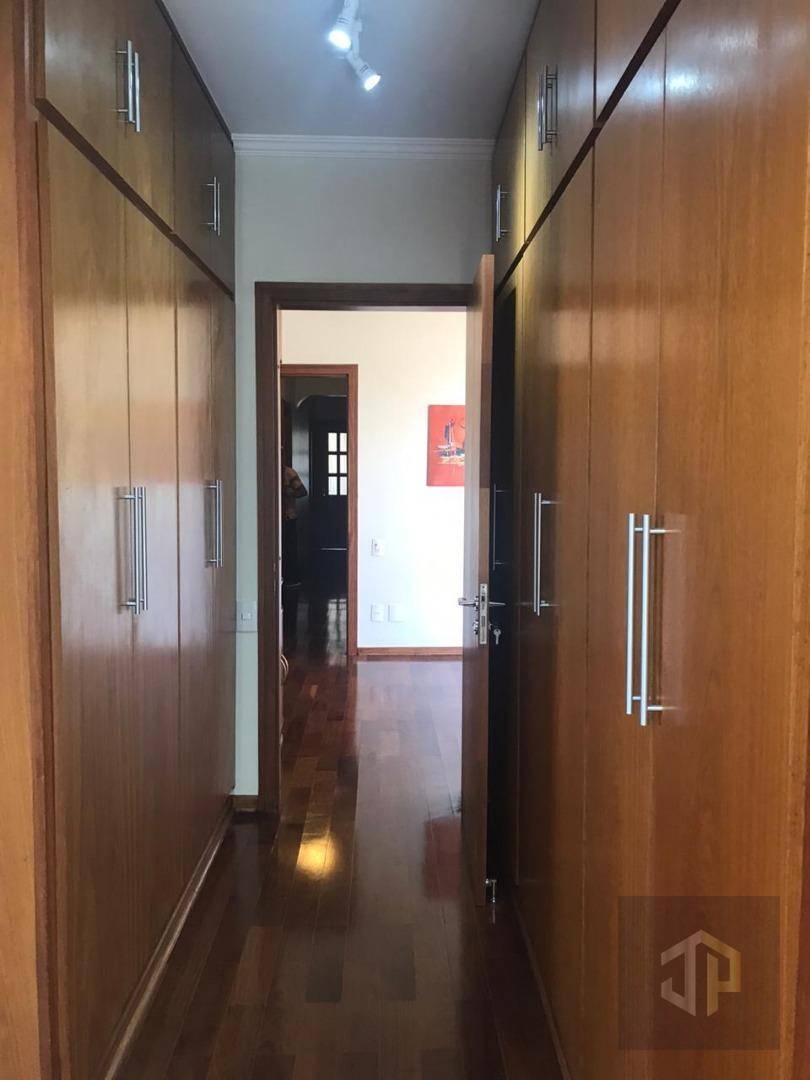 Apartamento à venda com 3 quartos, 213m² - Foto 21