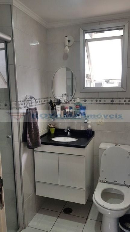 Apartamento à venda com 2 quartos, 63m² - Foto 28