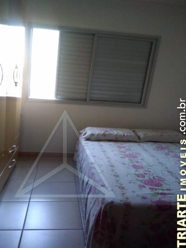 Apartamento à venda com 2 quartos, 62m² - Foto 4