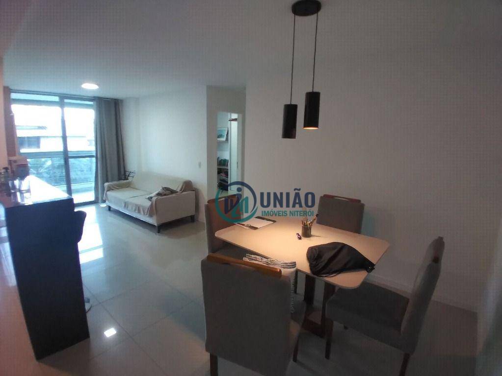 Apartamento à venda com 2 quartos, 80m² - Foto 5