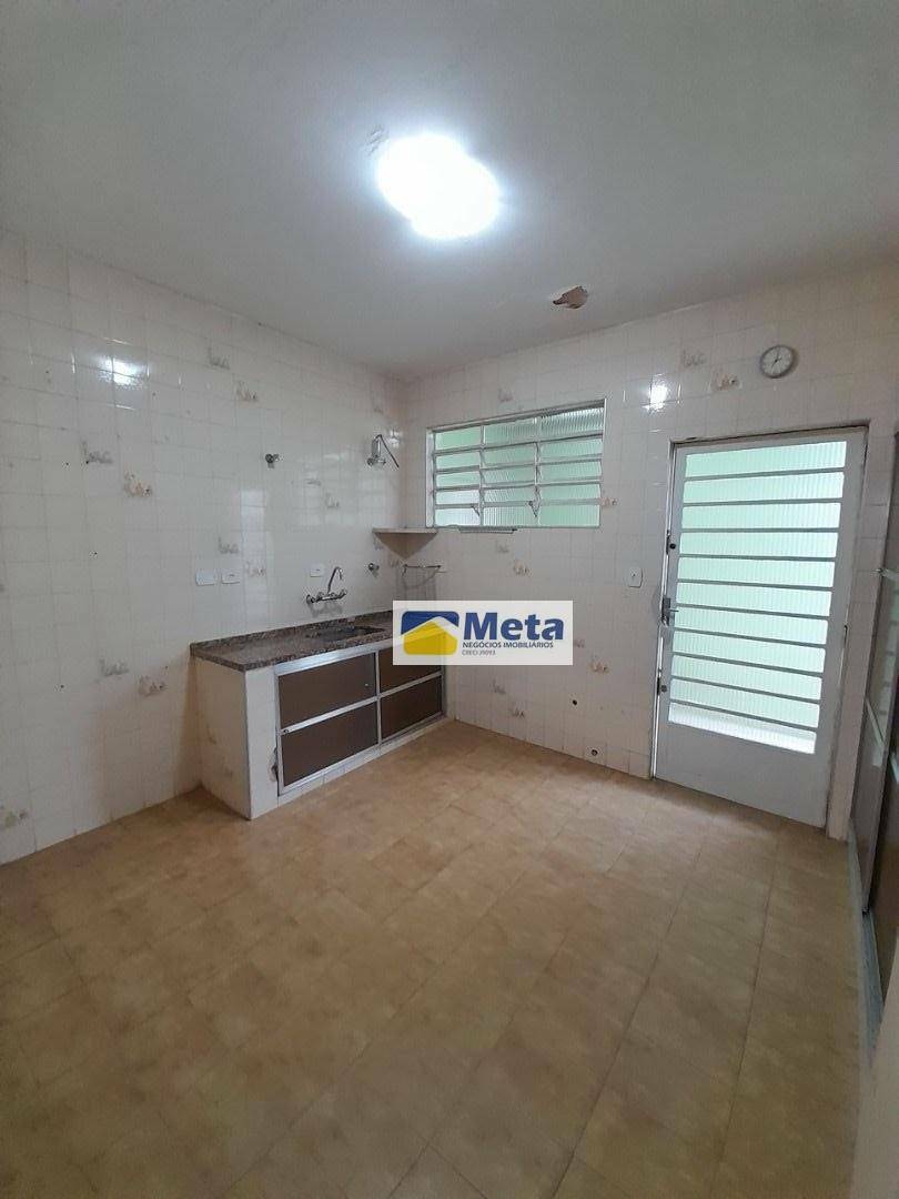 Casa à venda com 3 quartos, 250M2 - Foto 12