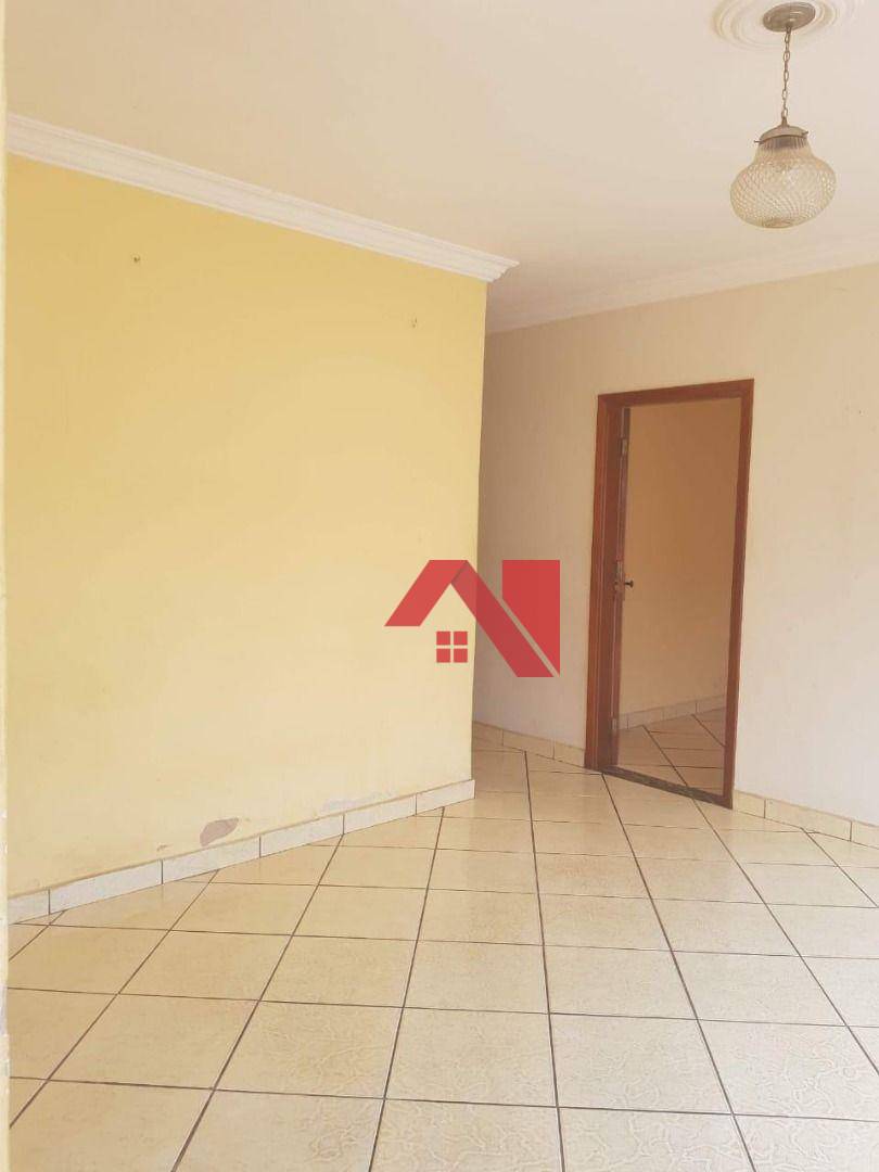 Casa à venda com 3 quartos, 137m² - Foto 4