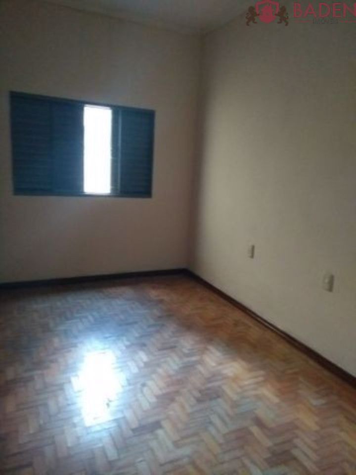 Casa à venda com 4 quartos, 150m² - Foto 10