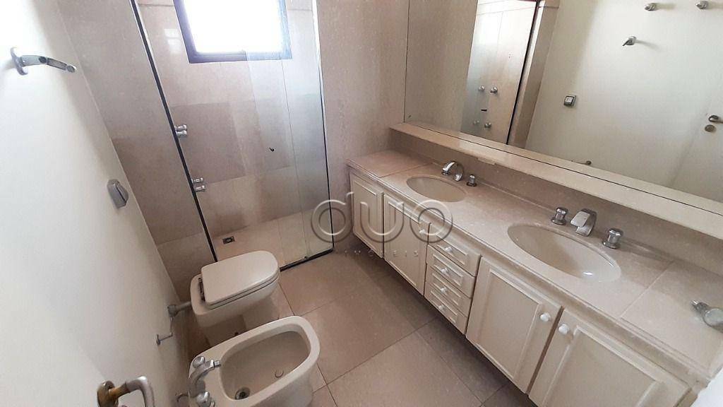 Apartamento à venda com 3 quartos, 243m² - Foto 18