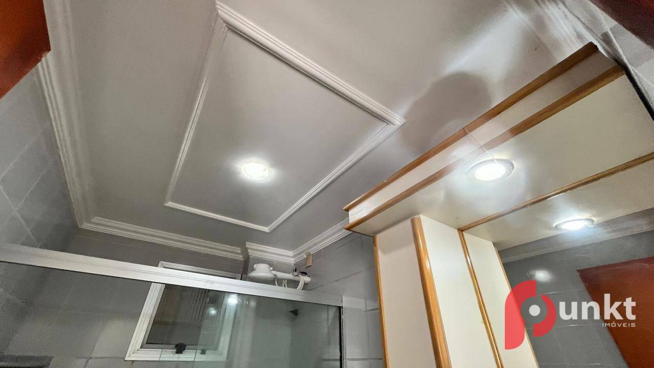 Apartamento para alugar com 3 quartos, 101m² - Foto 5