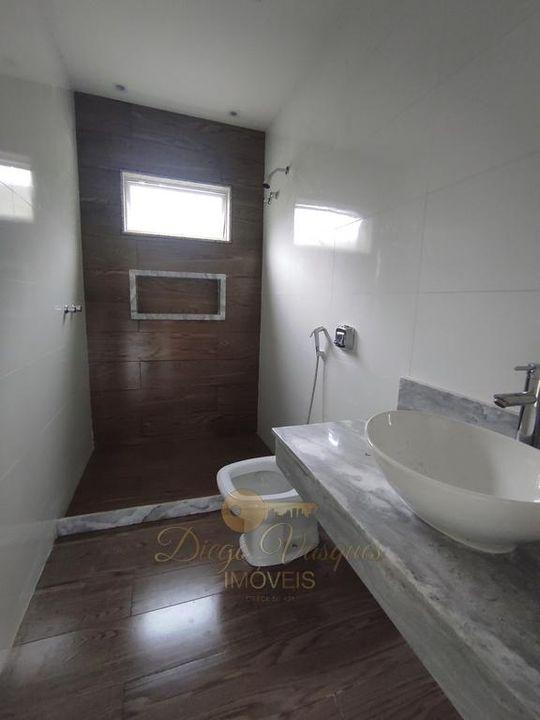 Casa de Condomínio para alugar com 4 quartos, 240m² - Foto 9