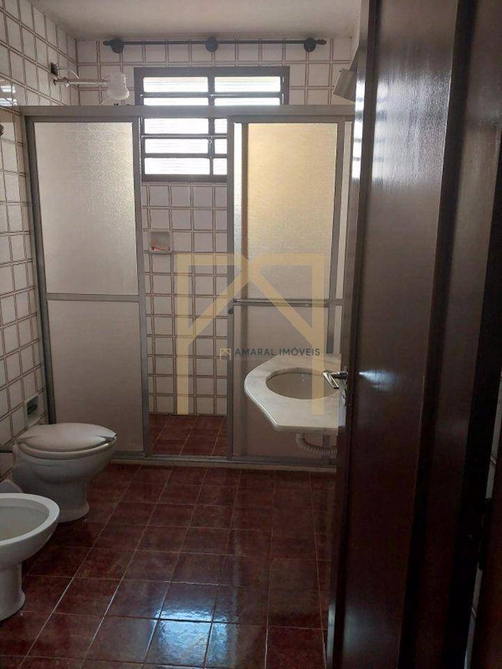 Chácara à venda com 4 quartos, 200m² - Foto 13