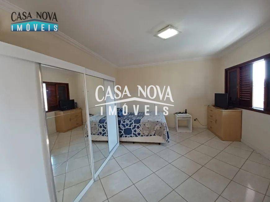 Casa de Condomínio à venda com 5 quartos, 336m² - Foto 10