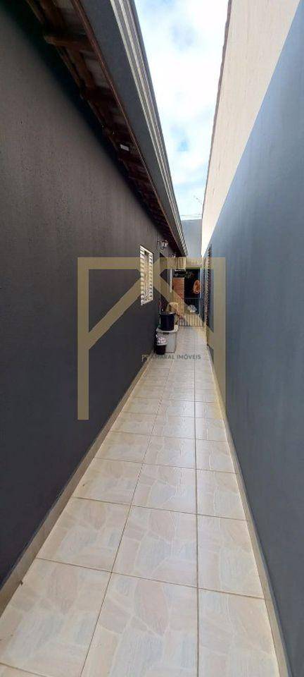 Casa à venda com 2 quartos, 65m² - Foto 15