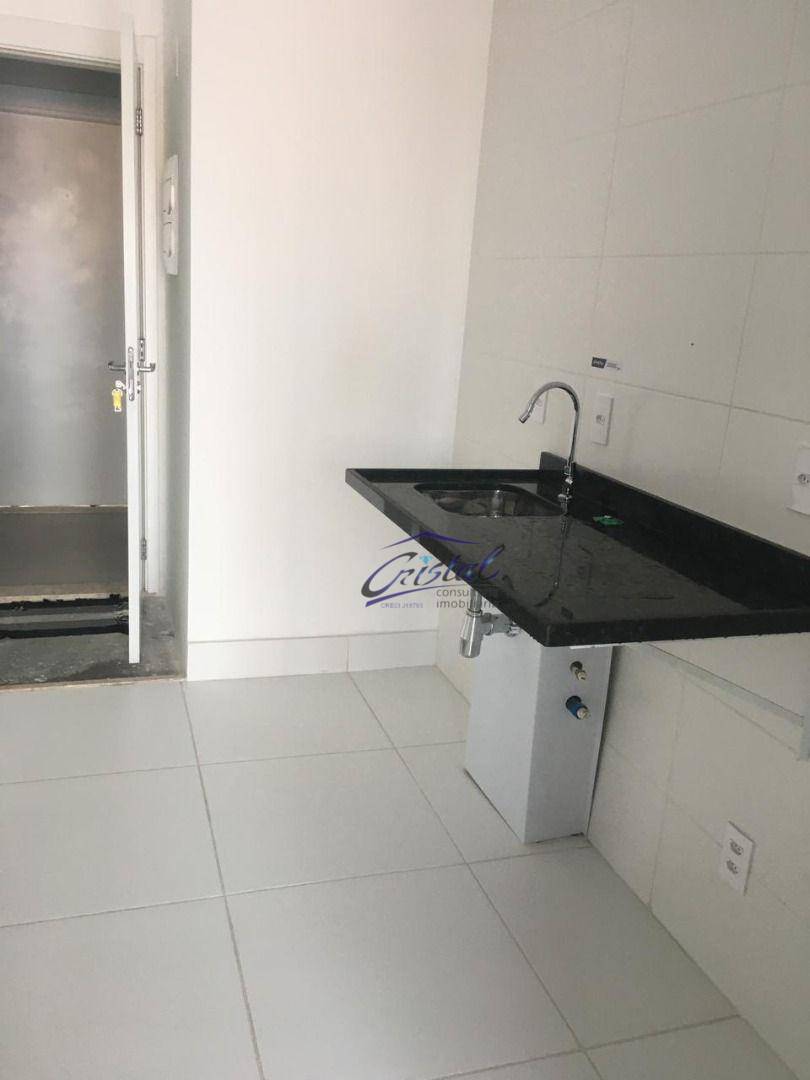 Apartamento à venda com 2 quartos, 141m² - Foto 13