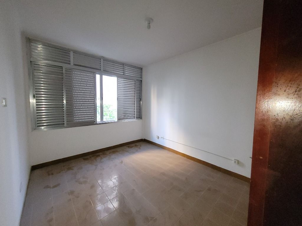 Apartamento à venda com 3 quartos, 100m² - Foto 7