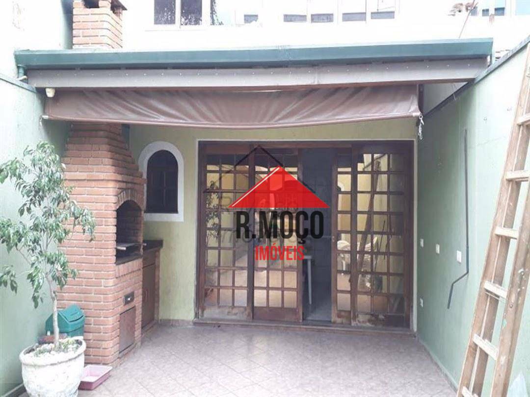 Sobrado à venda com 3 quartos, 200m² - Foto 24