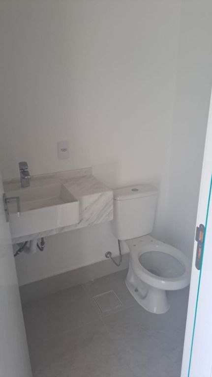 Apartamento à venda com 2 quartos, 81m² - Foto 11