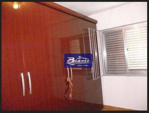 Apartamento à venda com 2 quartos, 72m² - Foto 9