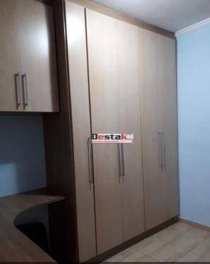 Apartamento à venda com 3 quartos, 64m² - Foto 4