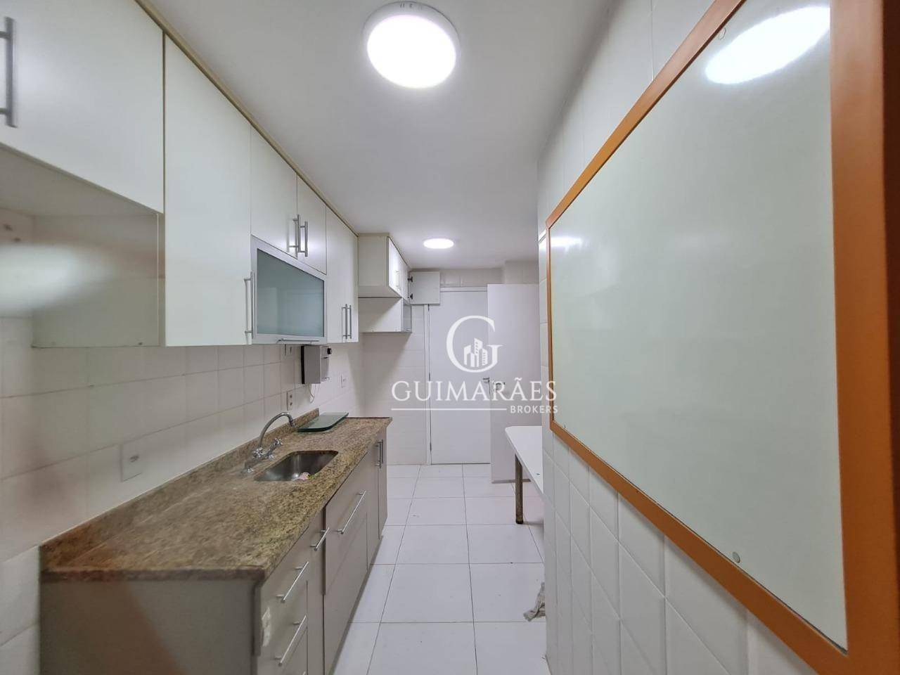 Apartamento à venda com 3 quartos, 123m² - Foto 6