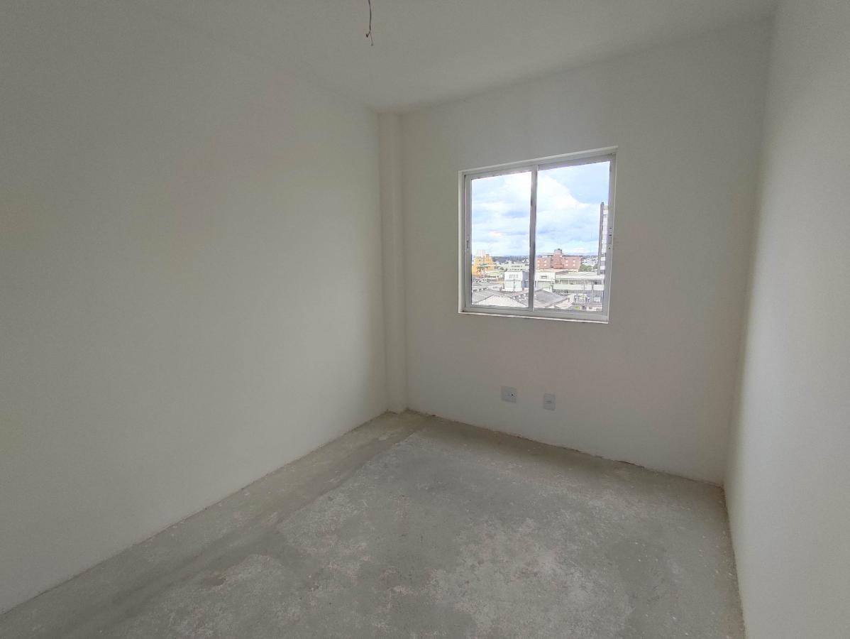 Apartamento à venda com 3 quartos, 97m² - Foto 13