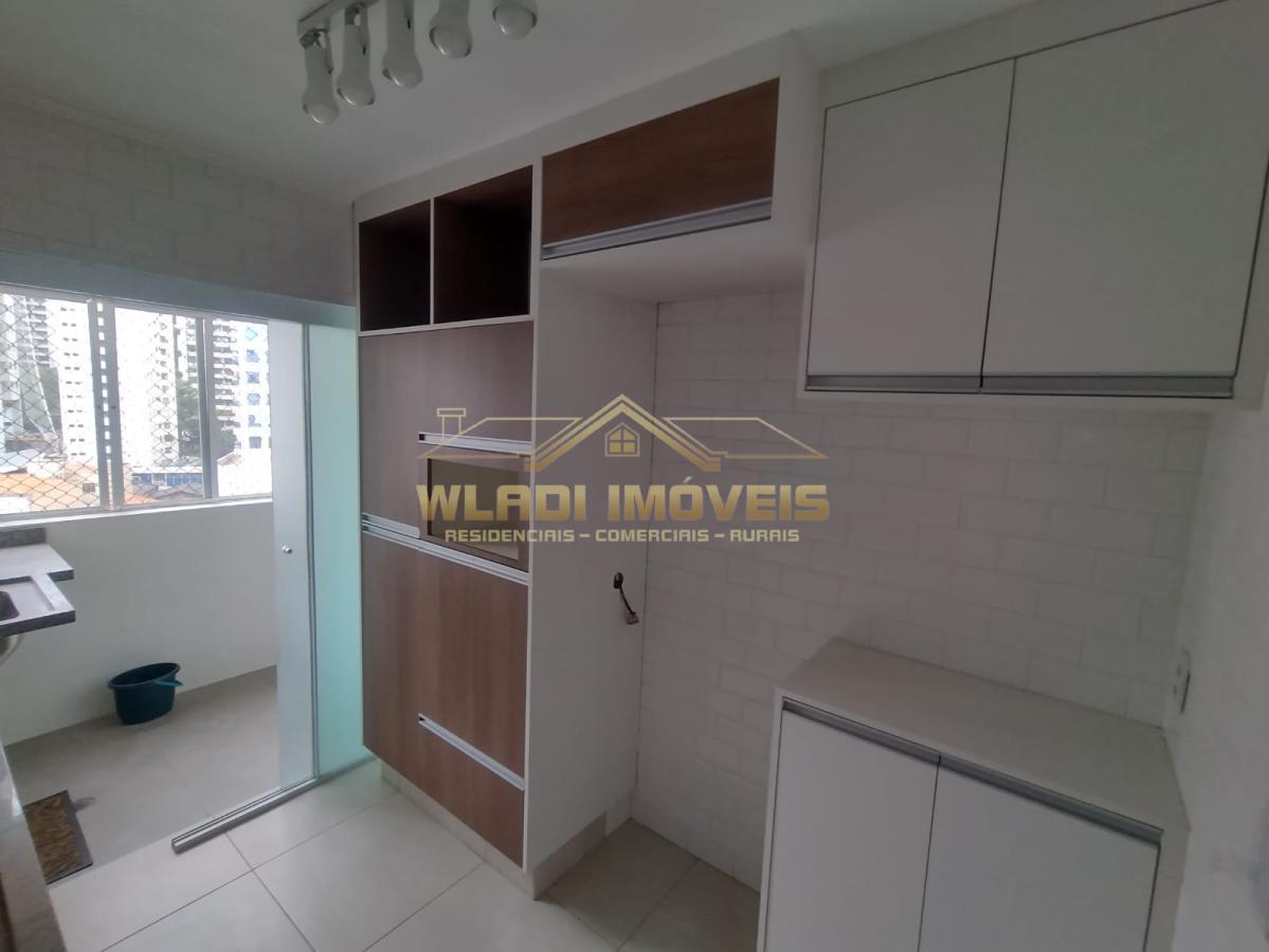 Apartamento à venda com 2 quartos, 85m² - Foto 5