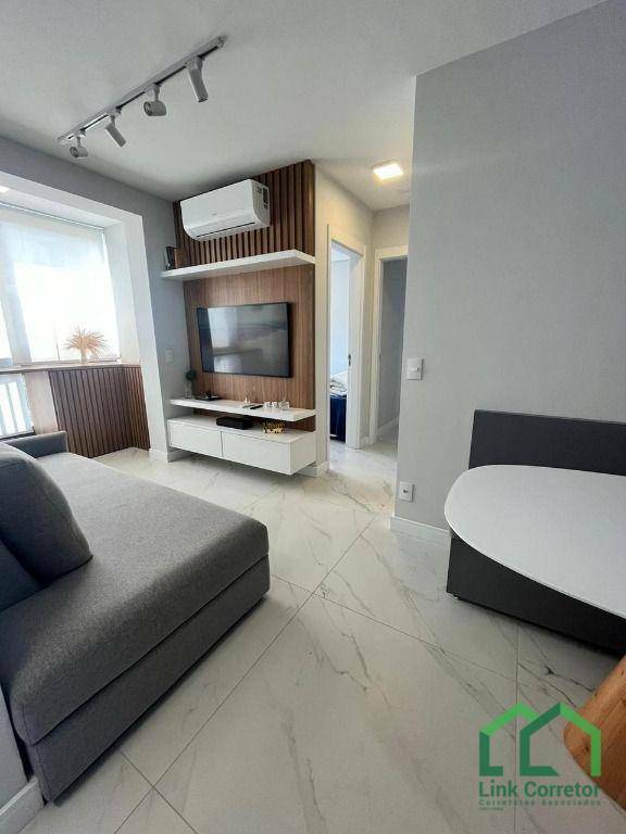 Apartamento à venda com 2 quartos, 54m² - Foto 4