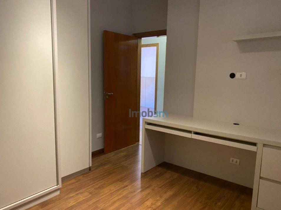 Casa de Condomínio à venda com 3 quartos, 236m² - Foto 19