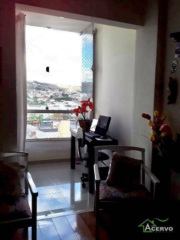 Apartamento à venda com 3 quartos, 93m² - Foto 6