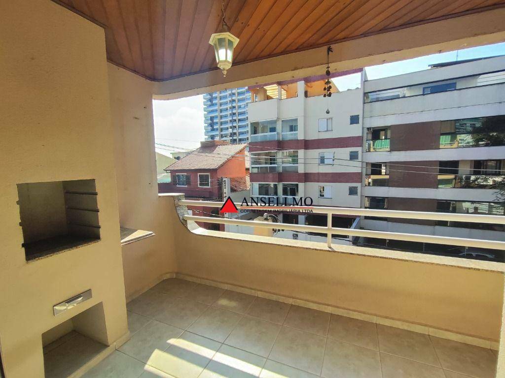Apartamento para alugar com 3 quartos, 107m² - Foto 6