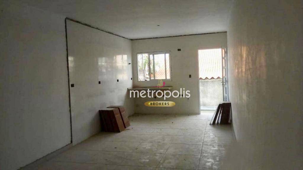 Sobrado à venda com 3 quartos, 120m² - Foto 1