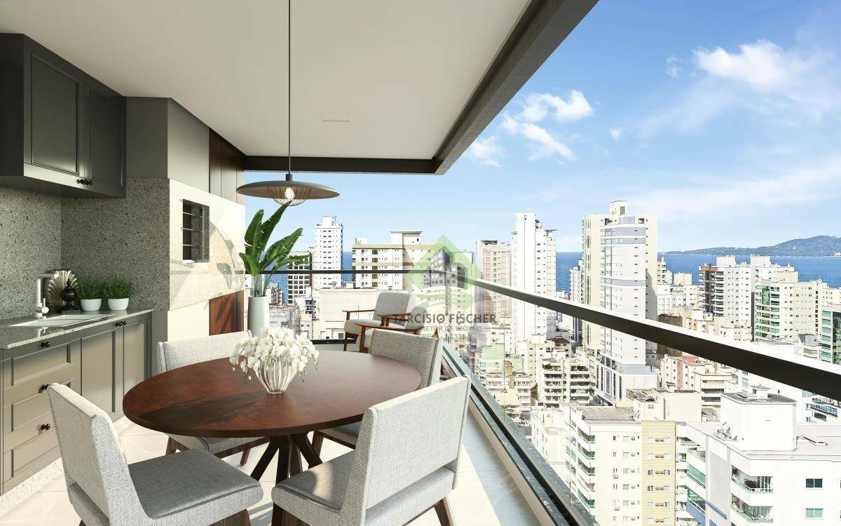 Apartamento à venda com 4 quartos, 225m² - Foto 1