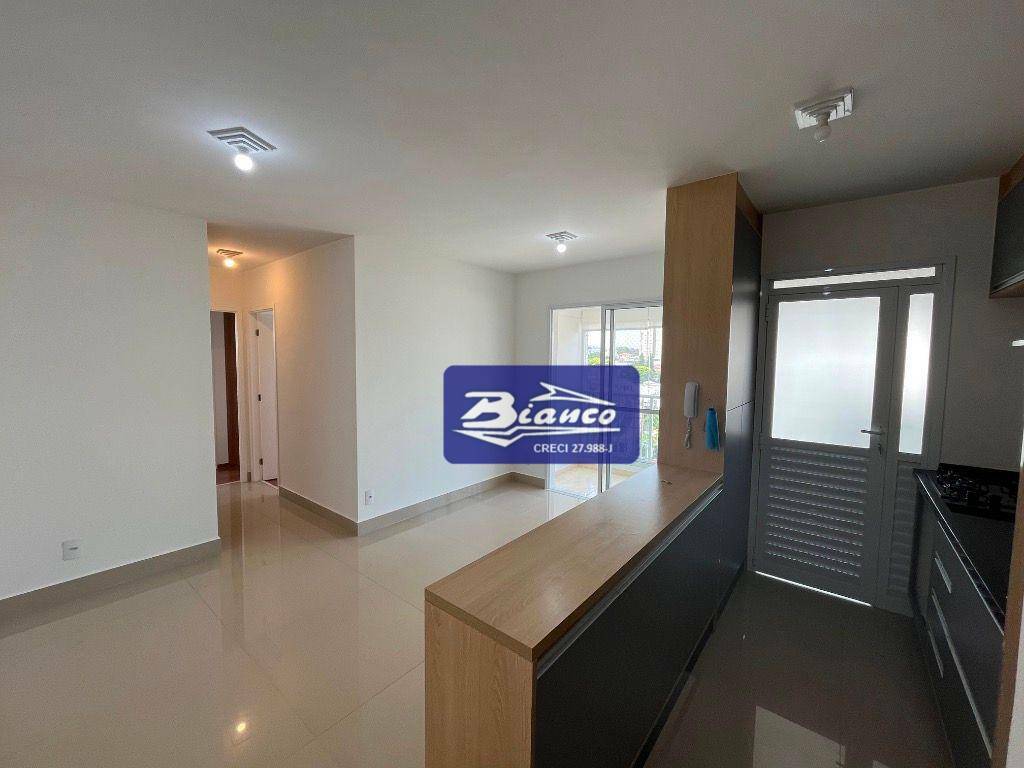 Apartamento para alugar com 2 quartos, 56m² - Foto 2