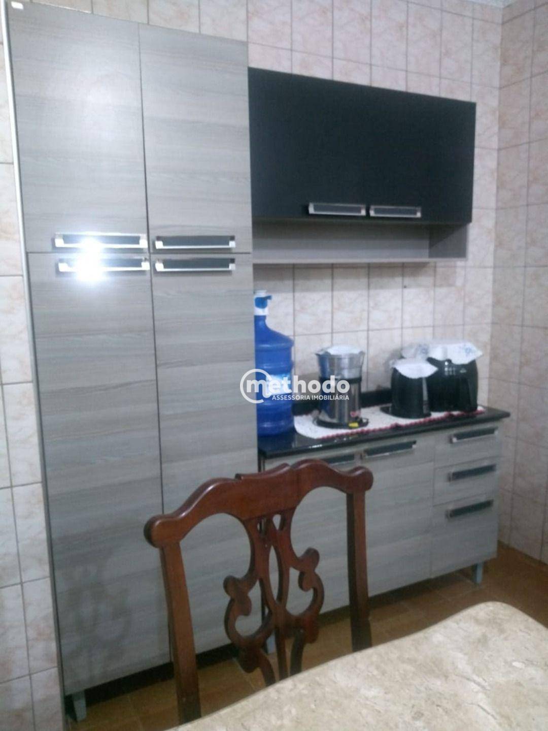 Casa à venda com 4 quartos, 200m² - Foto 20