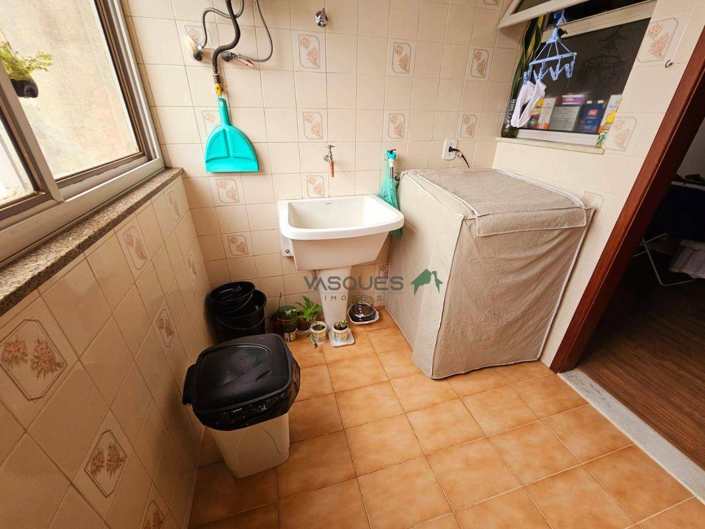 Apartamento à venda com 2 quartos, 76m² - Foto 16