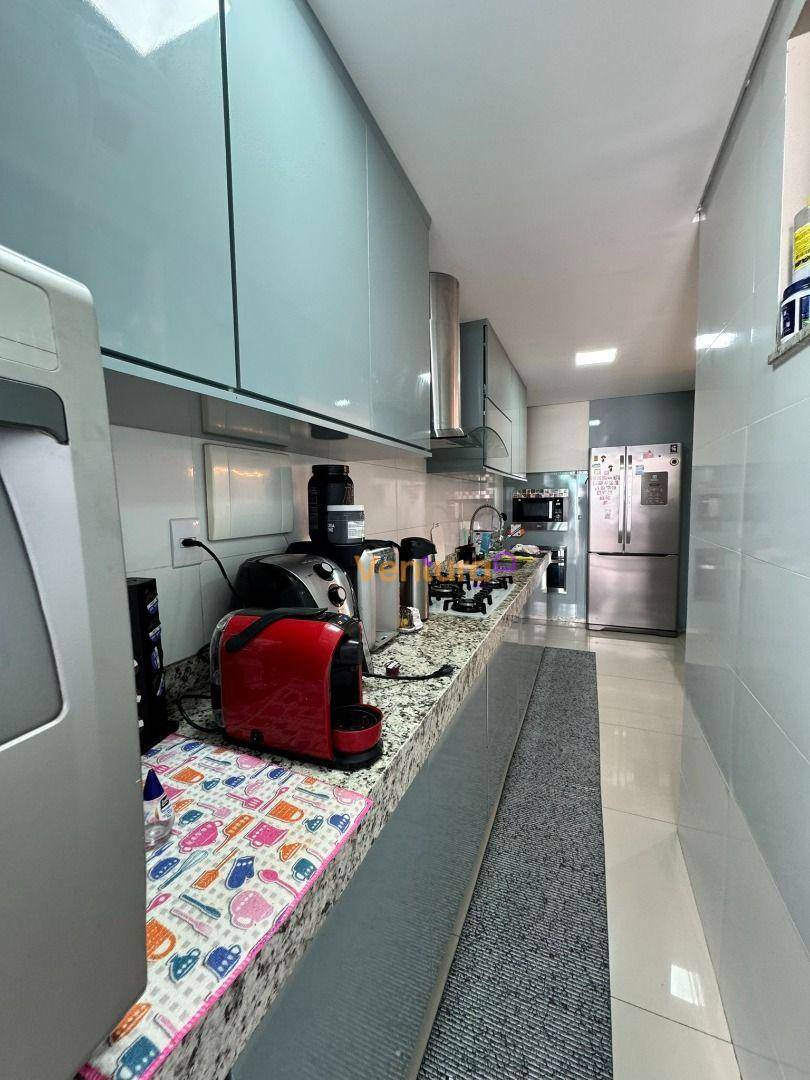 Casa, 4 quartos, 220 m² - Foto 21