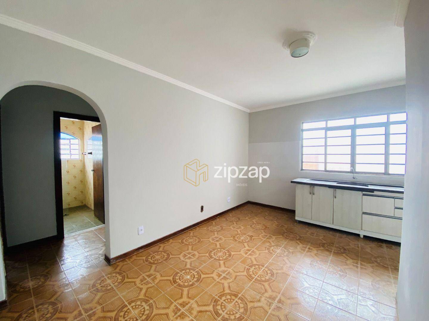 Casa para alugar com 3 quartos, 140m² - Foto 8