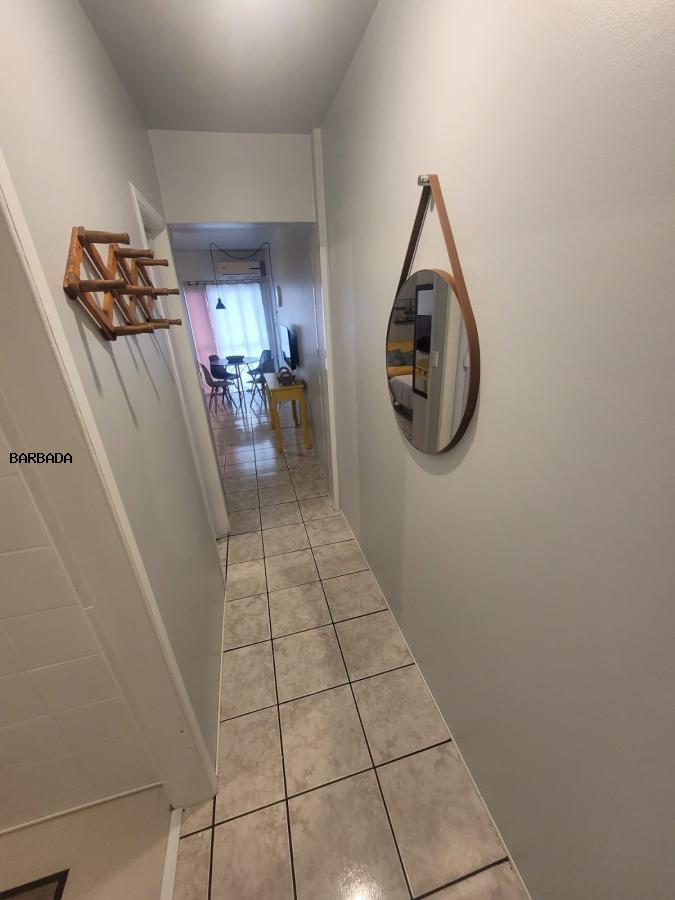 Apartamento à venda com 1 quarto, 40m² - Foto 4