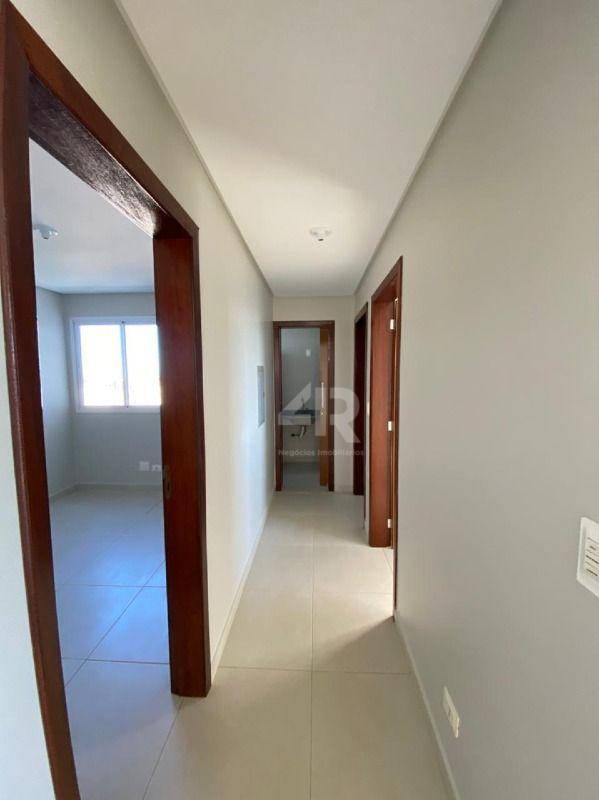 Apartamento à venda com 3 quartos, 76m² - Foto 4