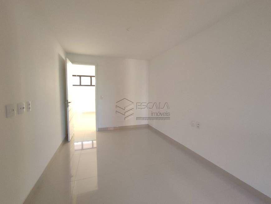 Apartamento à venda com 3 quartos, 162m² - Foto 17