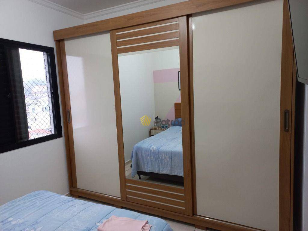 Apartamento à venda com 3 quartos, 72m² - Foto 18