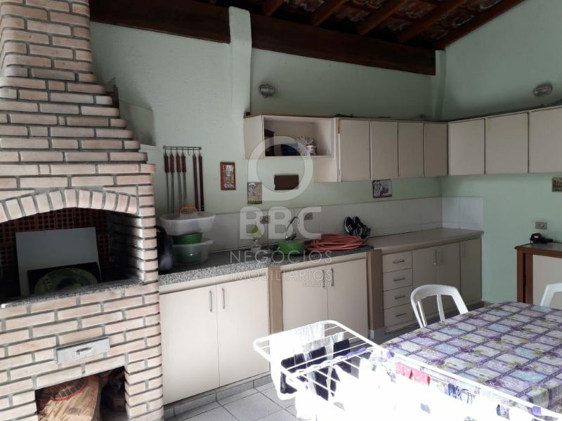 Casa à venda com 3 quartos, 190m² - Foto 18