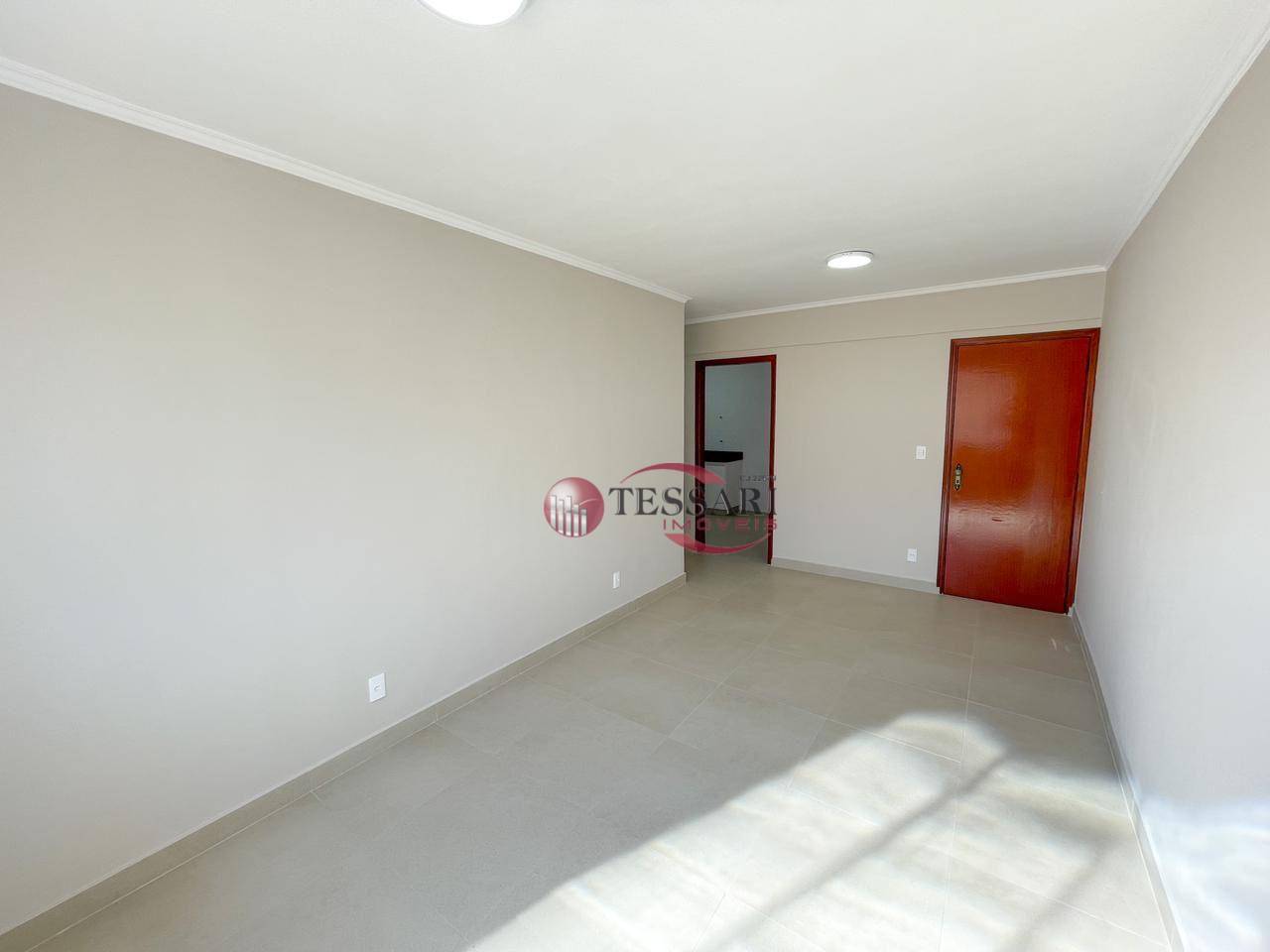 Apartamento à venda com 2 quartos, 63m² - Foto 1