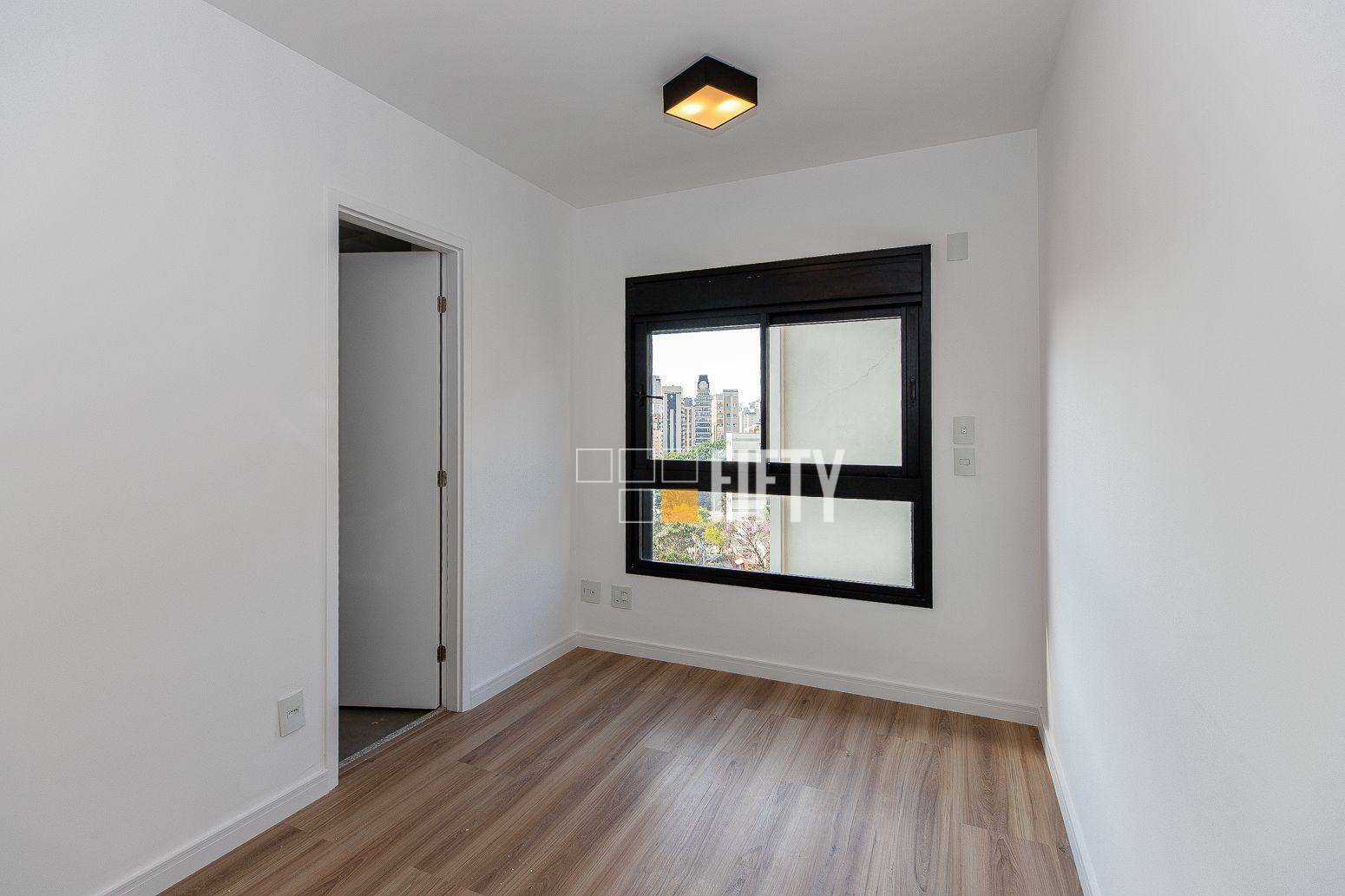 Apartamento à venda com 3 quartos, 115m² - Foto 19