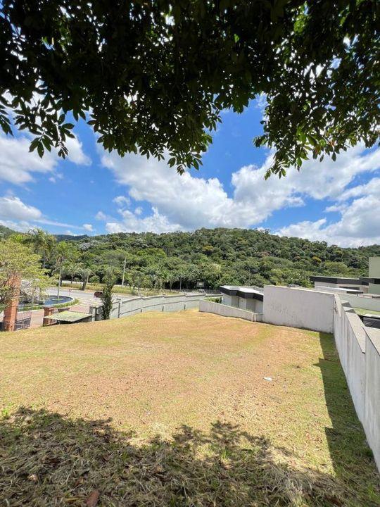 Terreno à venda, 622m² - Foto 2