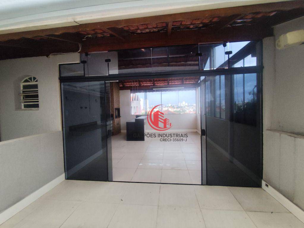 Sobrado à venda e aluguel com 3 quartos, 320m² - Foto 41