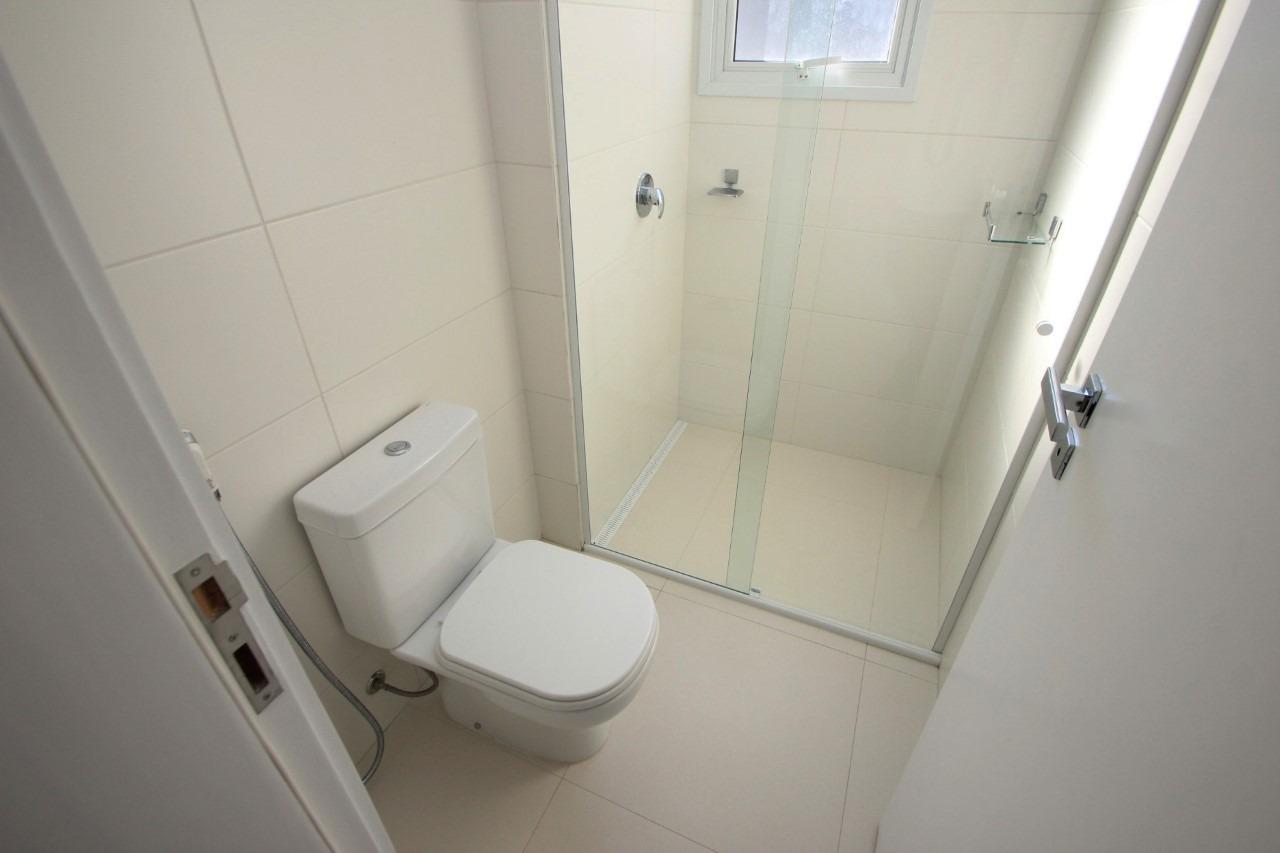 Apartamento para alugar com 3 quartos, 139m² - Foto 16