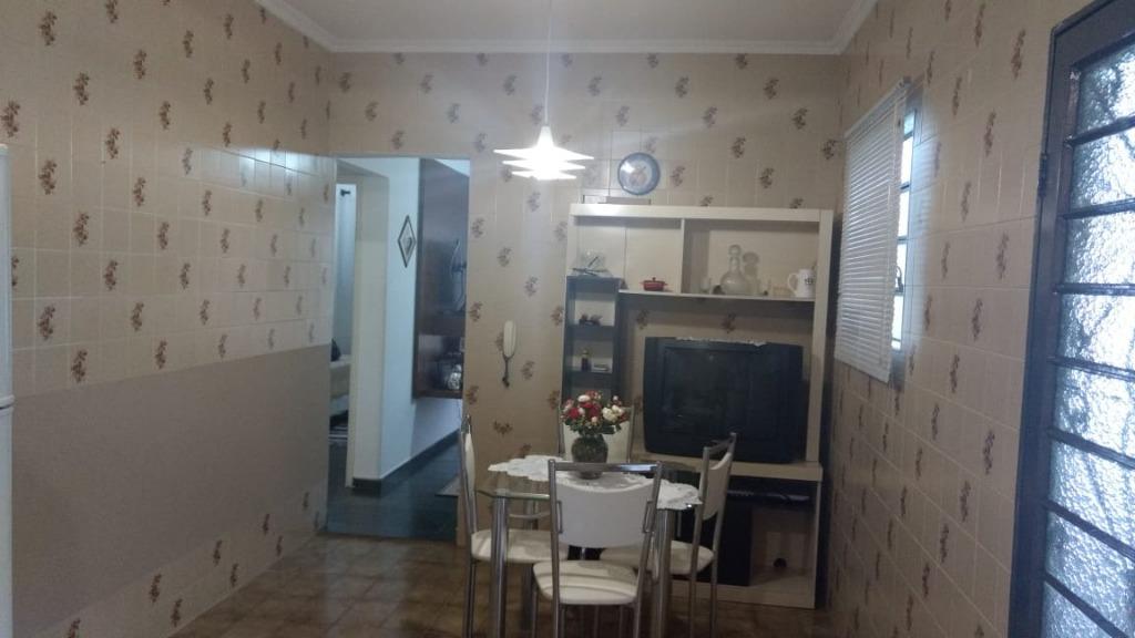 Casa à venda com 3 quartos, 100m² - Foto 7