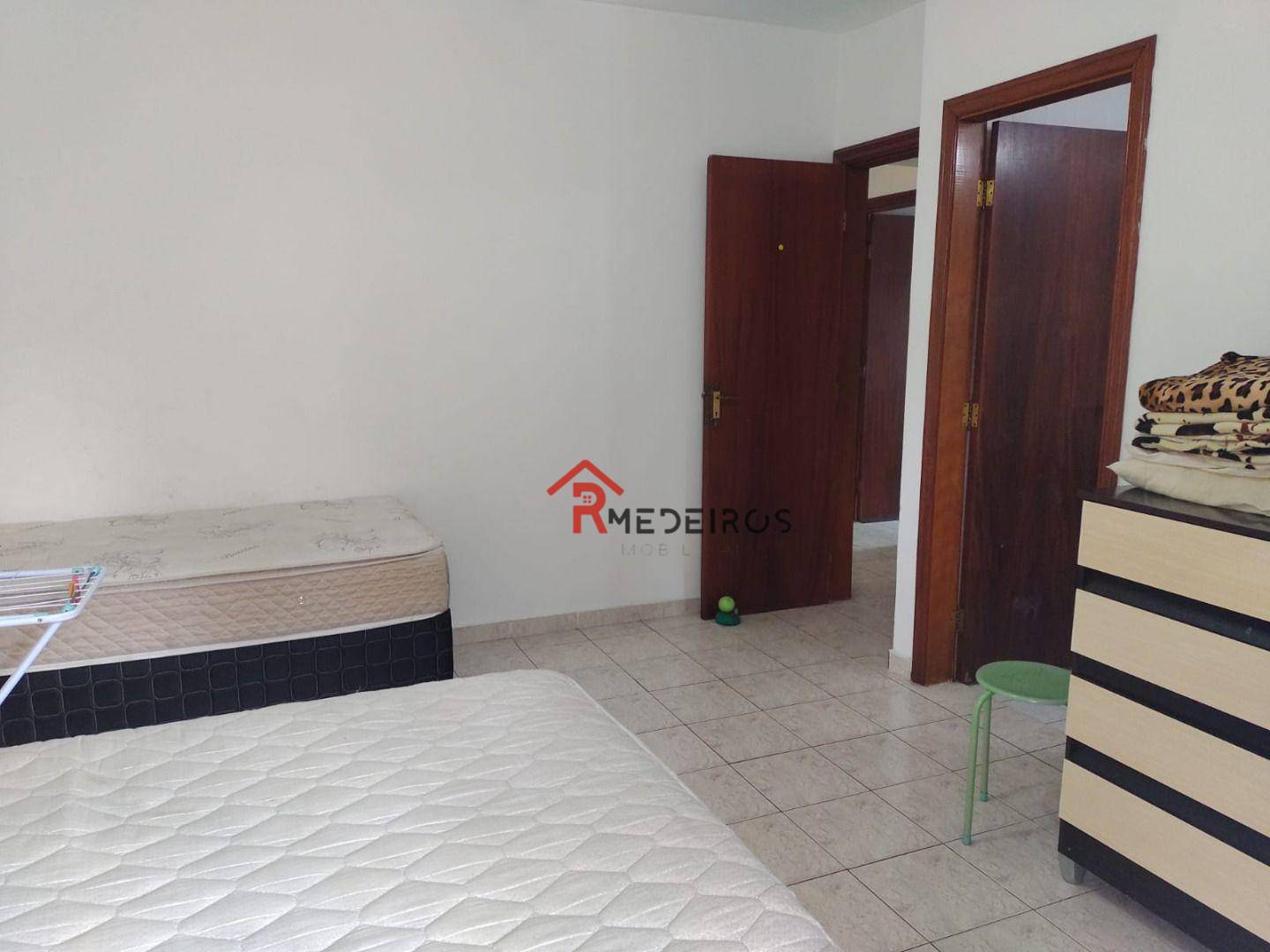 Apartamento à venda com 3 quartos, 133m² - Foto 9