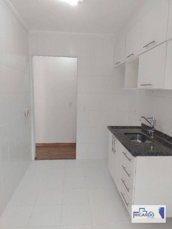 Apartamento à venda e aluguel com 2 quartos, 56m² - Foto 7