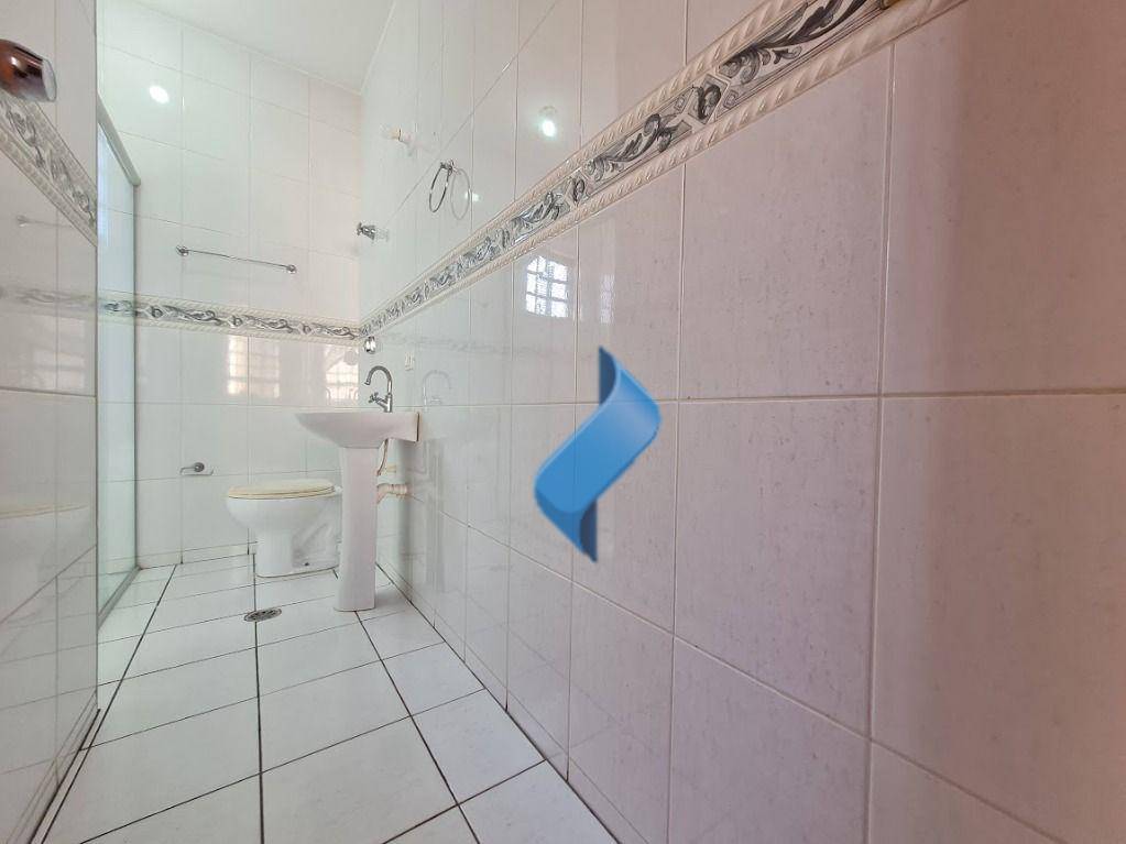 Casa para alugar com 3 quartos, 107m² - Foto 21