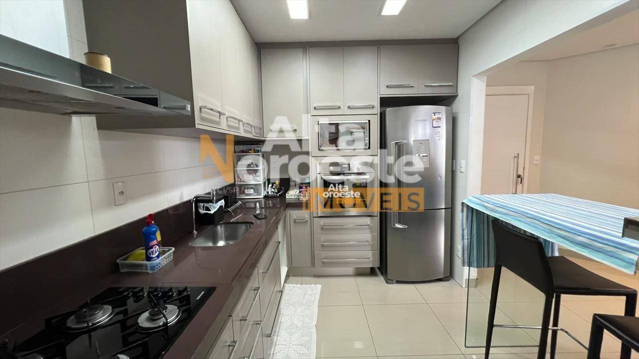 Apartamento à venda com 2 quartos, 85m² - Foto 6