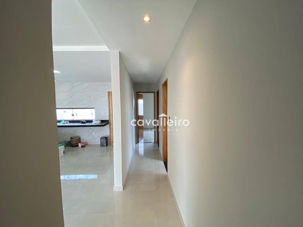 Casa à venda com 3 quartos, 128m² - Foto 12